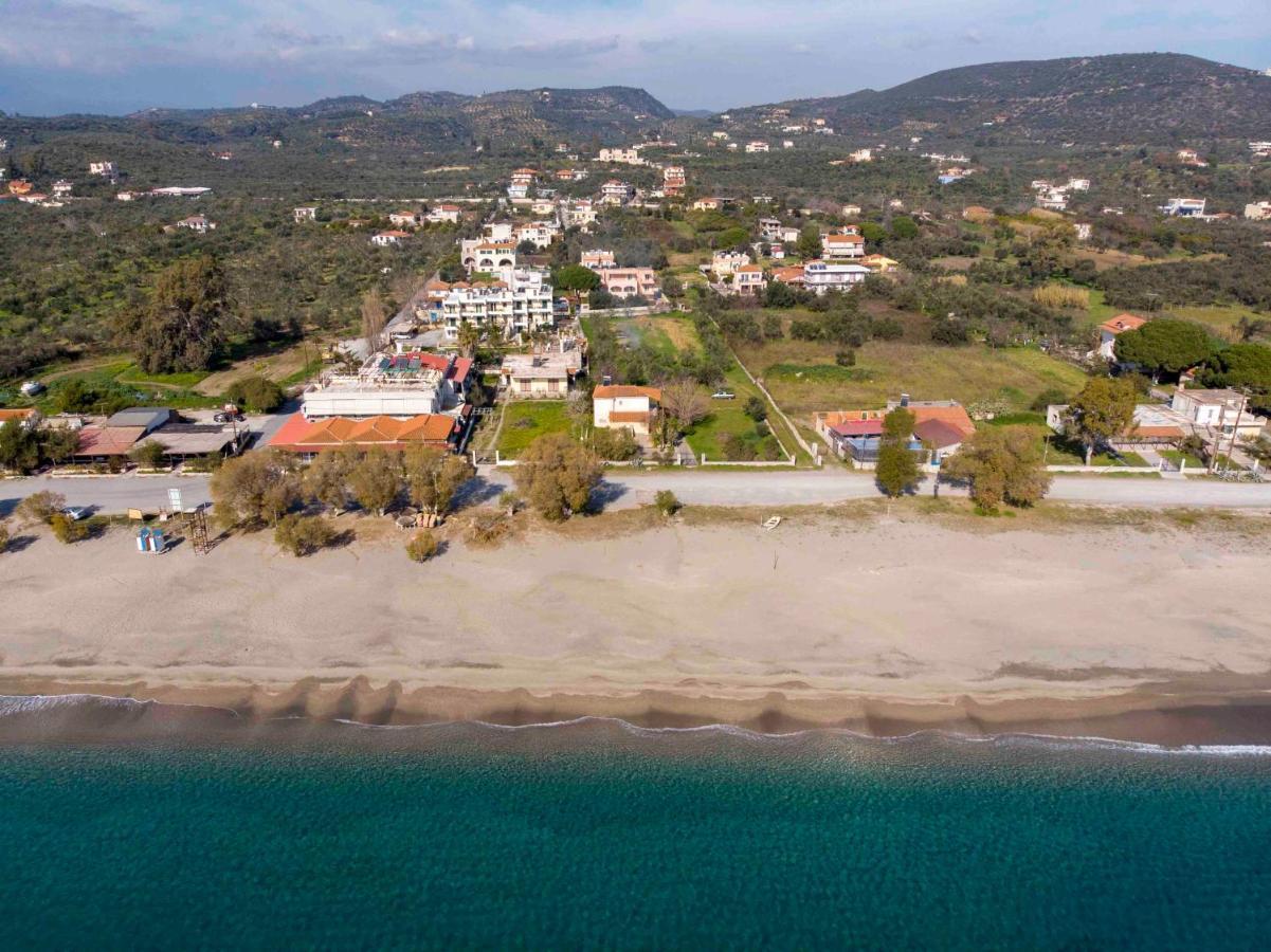 Laconian Collection Mavrovouni Beach House Jýthio Eksteriør bilde